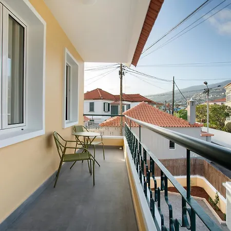 Casa Do Loureiro Фуншал