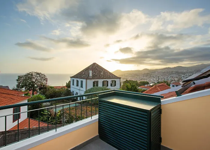 Casa Do Loureiro * Funchal (Madeira)